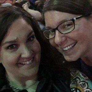 Meet your Posher, Andrea